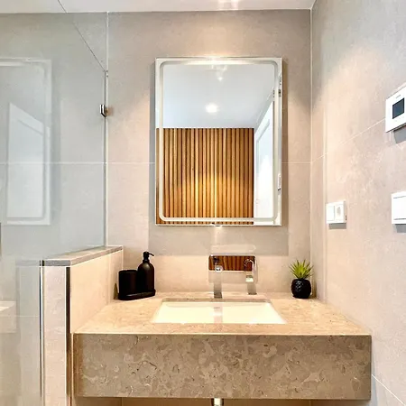 Reina Sofia 53 Port And Sea View Apartment Estepona