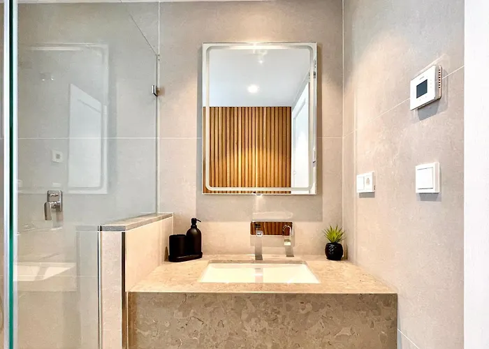 Reina Sofia 53 Port And Sea View Appartement Estepona