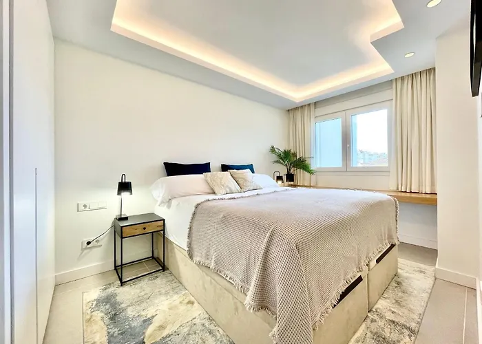 Reina Sofia 53 Port And Sea View * Estepona