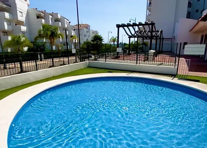 Reina Sofia 53 Port And Sea View Estepona