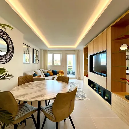 公寓 Reina Sofia 53 Port And Sea View *